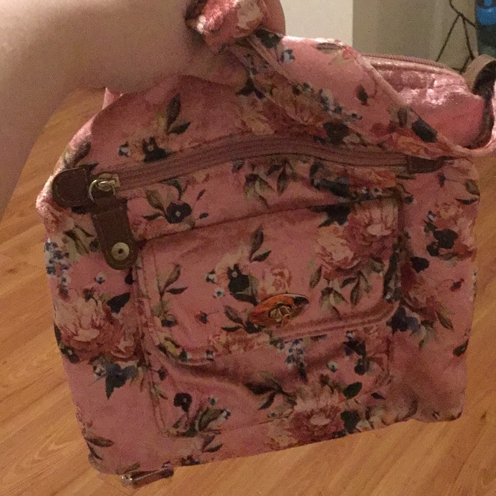 Pretty floral crossbody purse